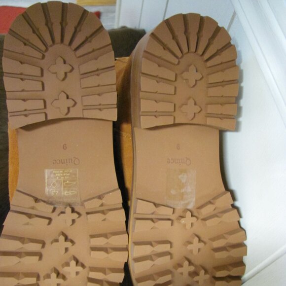 QUINCE SUEDE LEATHER CHELSEA  BOOTIE NIB - Picture 11 of 11